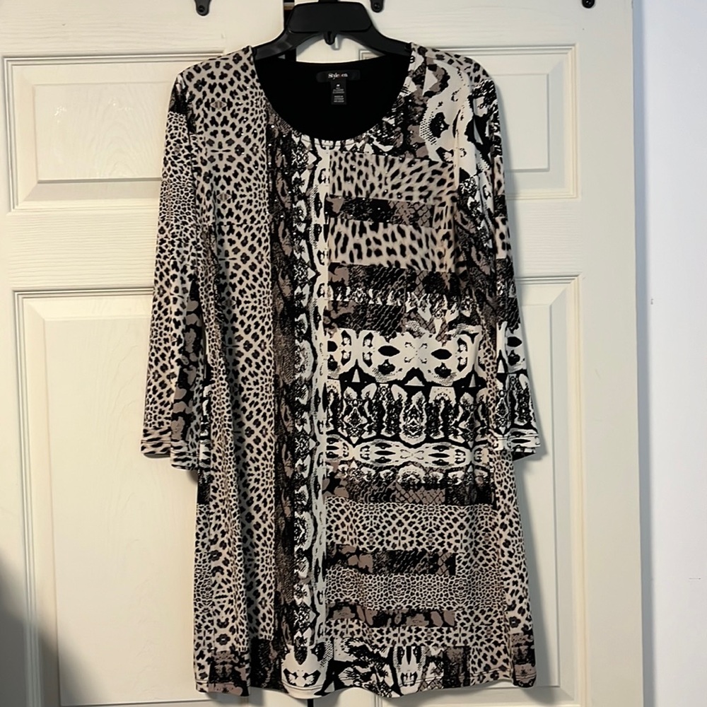 Animal print tunic top